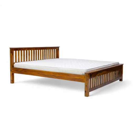 Bd fanti wooden cot (1-8m)