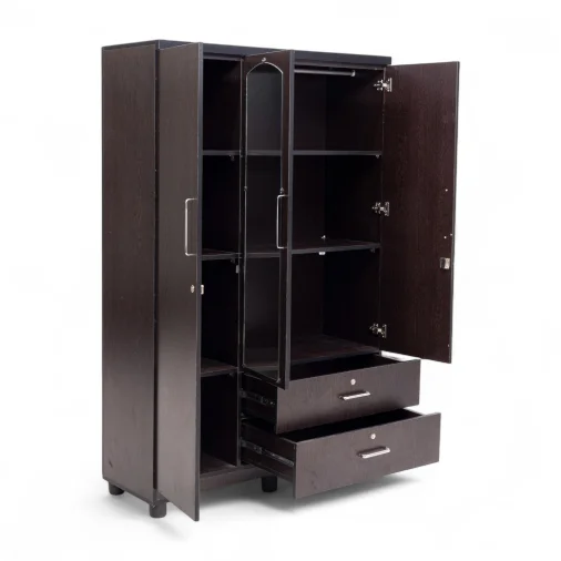 6x4 3 door wardrobe (w.o.m)